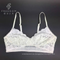 Conjunto de encaje Sujetador de mujer sexy Serie de lujo ligero Blanco El último diseño Muy popular Bralette de satén de alta calidad más popular